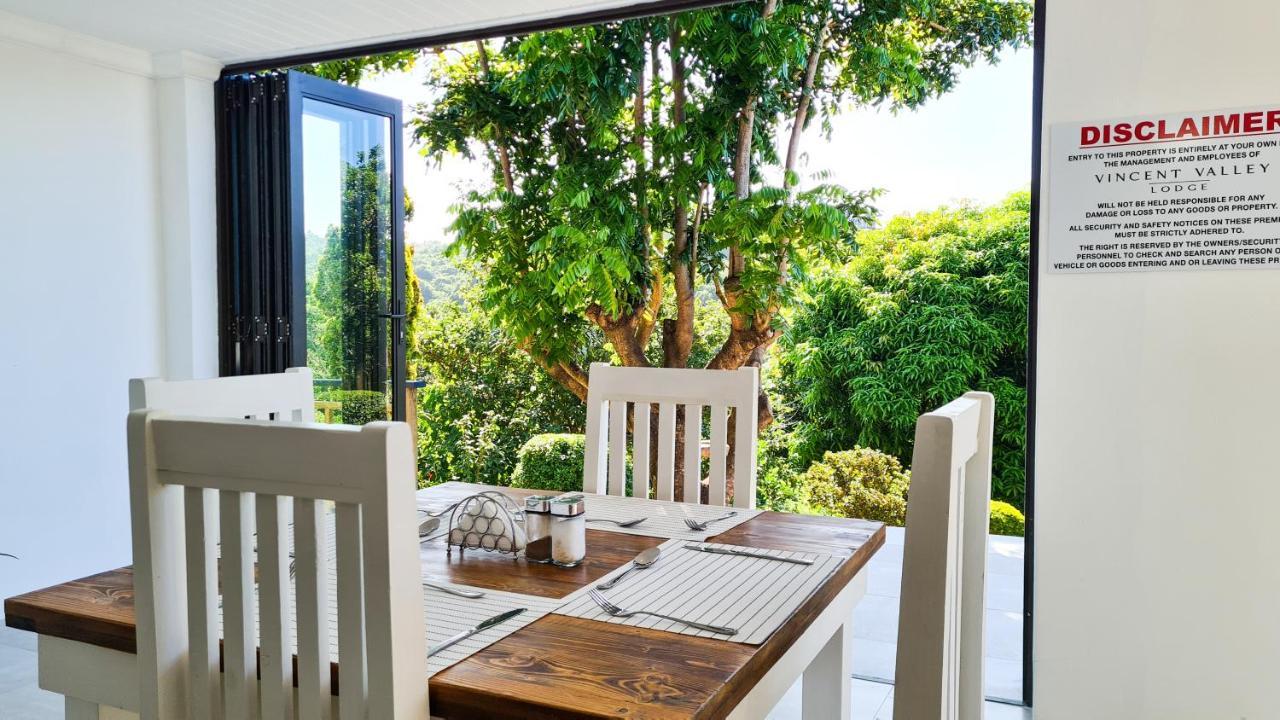 Vincent Valley Lodge Ист-Лондон Экстерьер фото