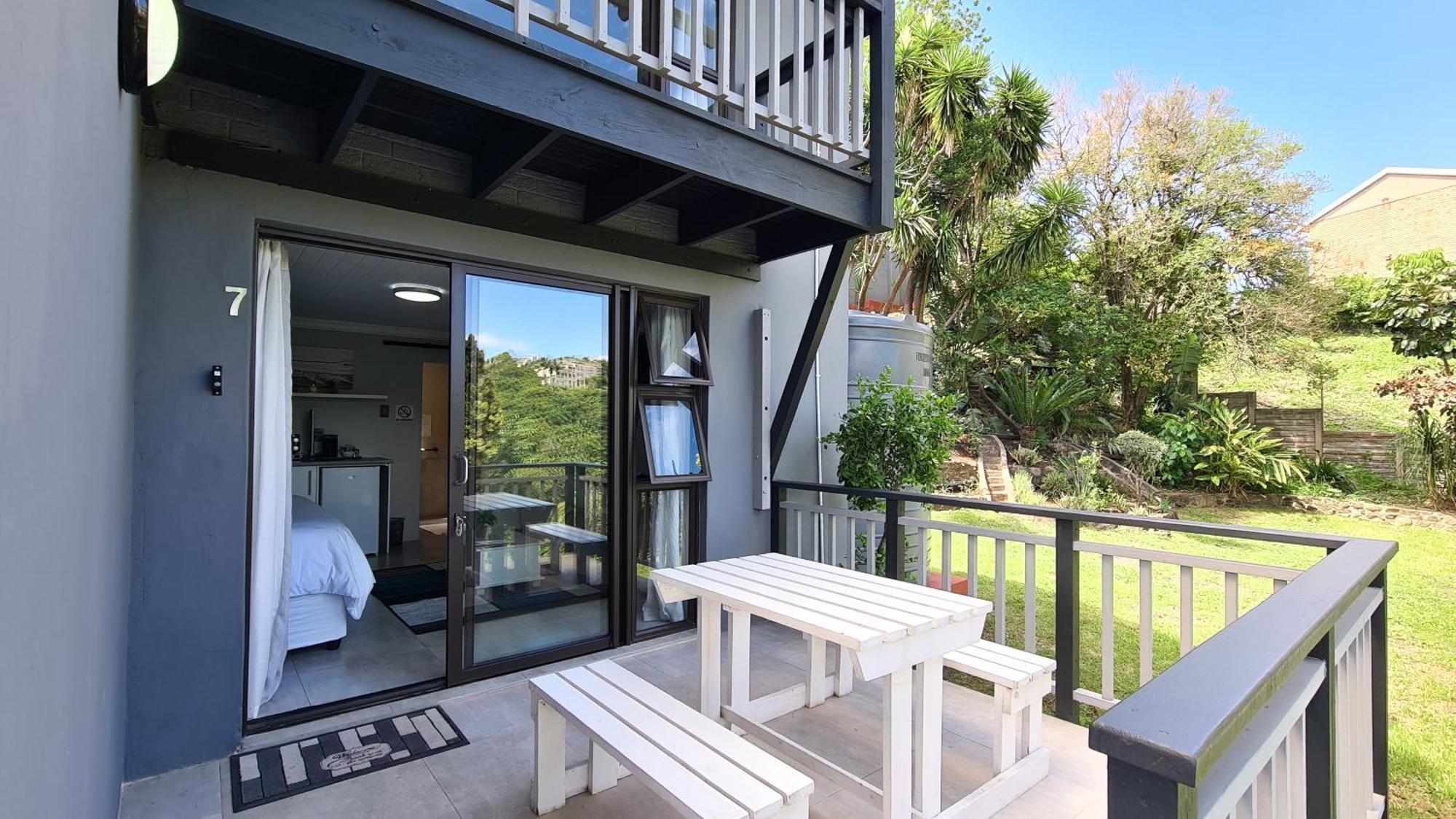 Vincent Valley Lodge Ист-Лондон Экстерьер фото