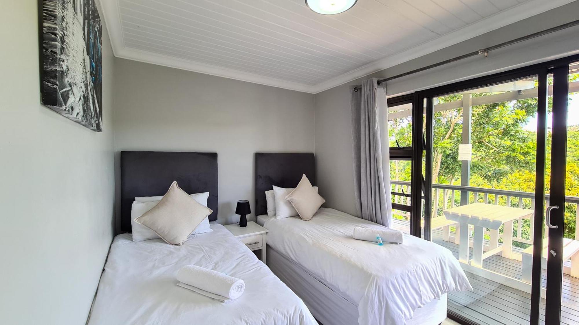 Vincent Valley Lodge Ист-Лондон Экстерьер фото