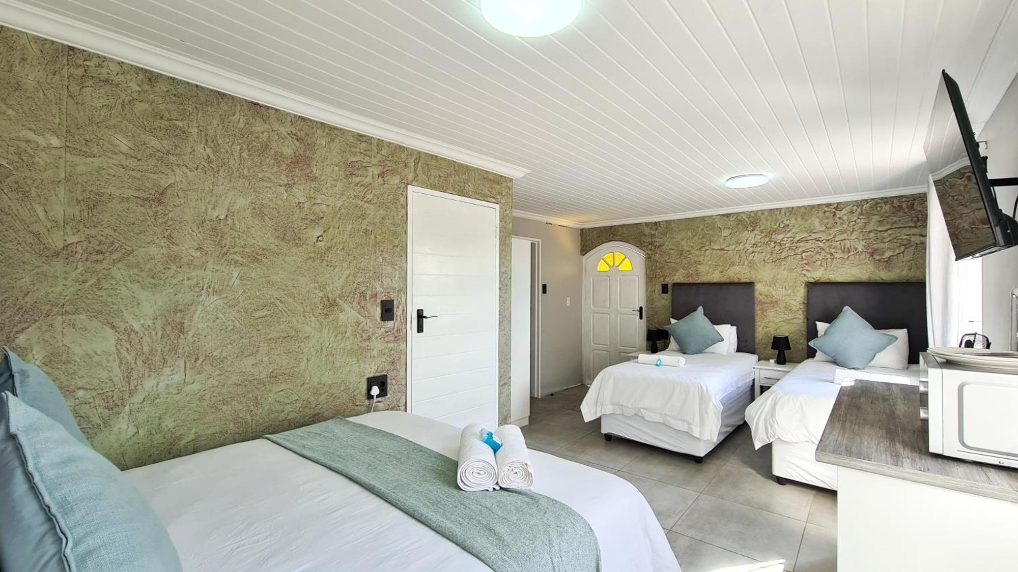 Vincent Valley Lodge Ист-Лондон Экстерьер фото